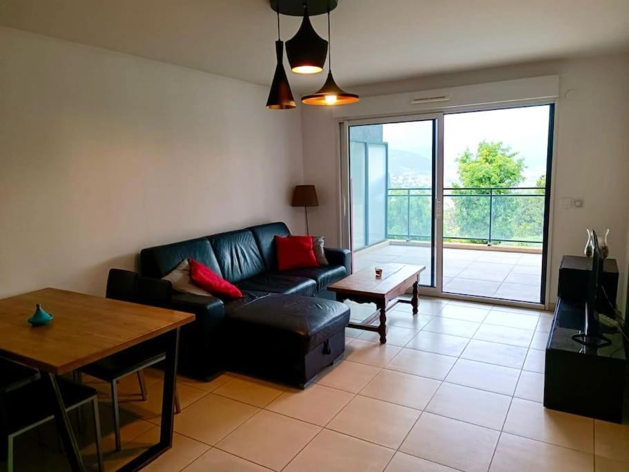 Pessicart - T2 Avec Terrasse - Residence Avec Piscine Nice Luaran gambar